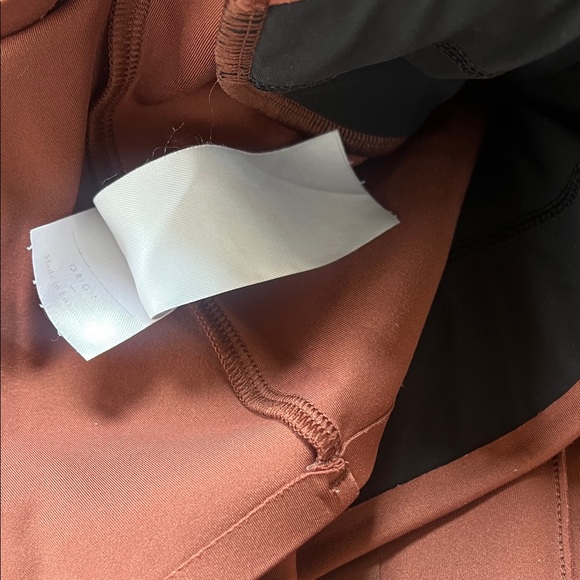 Vaara Rust Activewear Set - Picture 3 of 8